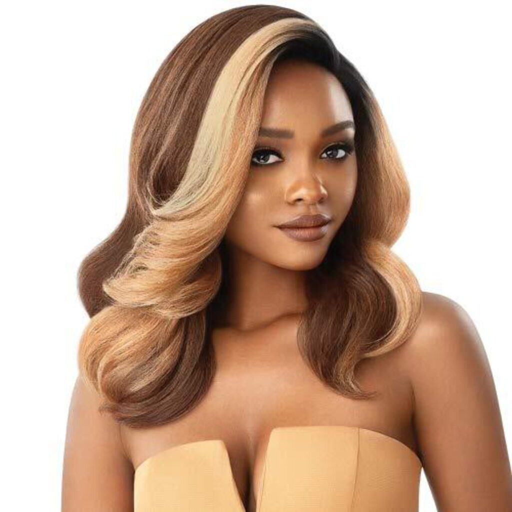 Outre Synthetic Lace Wig